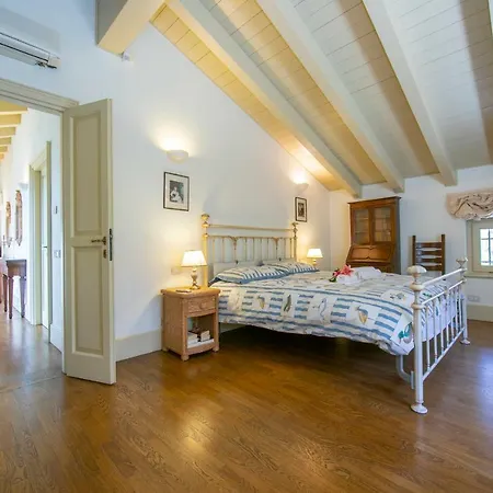 Castelletto Di Branduzzo Sleeps 12 Pool Wifi *