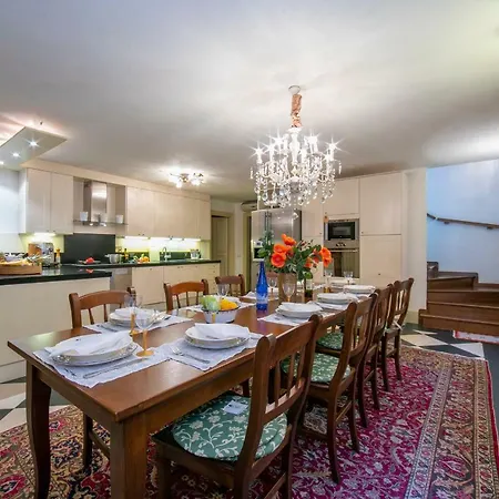Castelletto Di Branduzzo Sleeps 12 Pool Wifi Villa