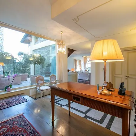 Castelletto Di Branduzzo Sleeps 12 Pool Wifi